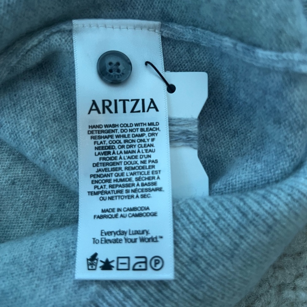 NWOT Aritzia 100% Bare Cashmere Crew Cardigan small - Picture 10 of 12